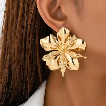 Gold Flower Earrings - 2