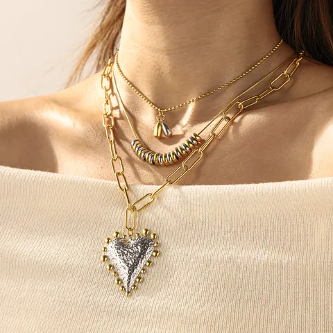 Sweet Heart Shape Pendant Necklace for Valentine's Day in 201 Stainless Steel with 18K Gold Plated 0.03µm Layer and Paperclip Chain